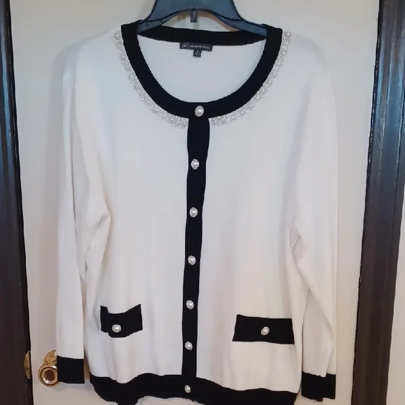 Adrianna Papell Black and White Cardigan - Picture 1 of 8